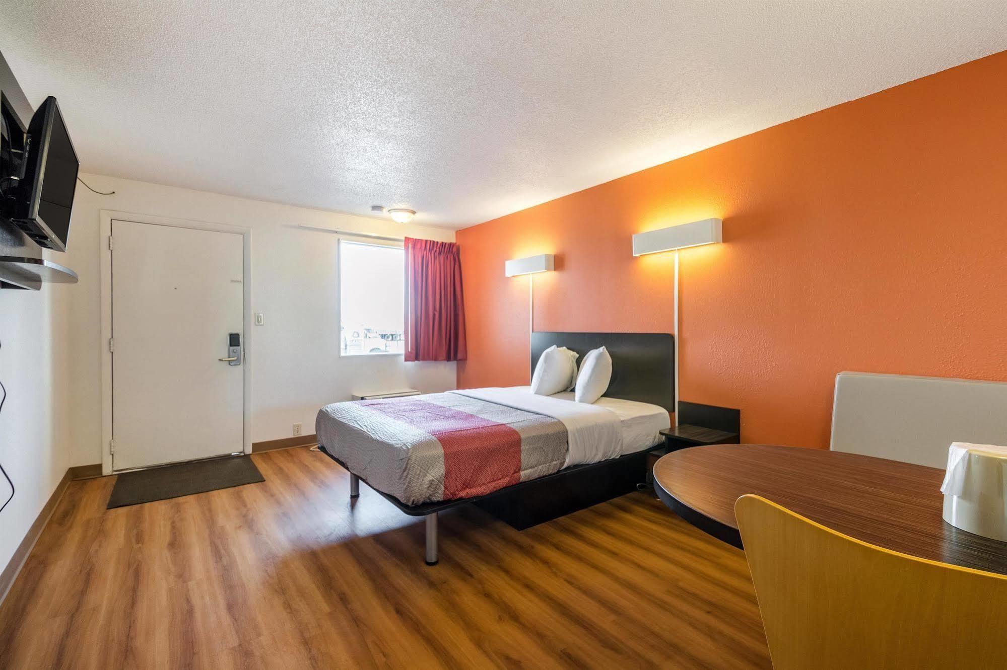 Hotel 465 By Regency Indianapolis Exterior foto